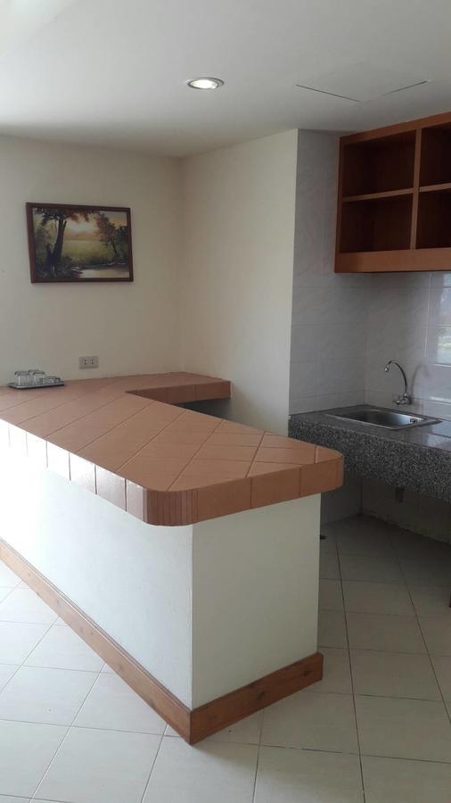Paradorn Inn Chumphon Ngoại thất bức ảnh